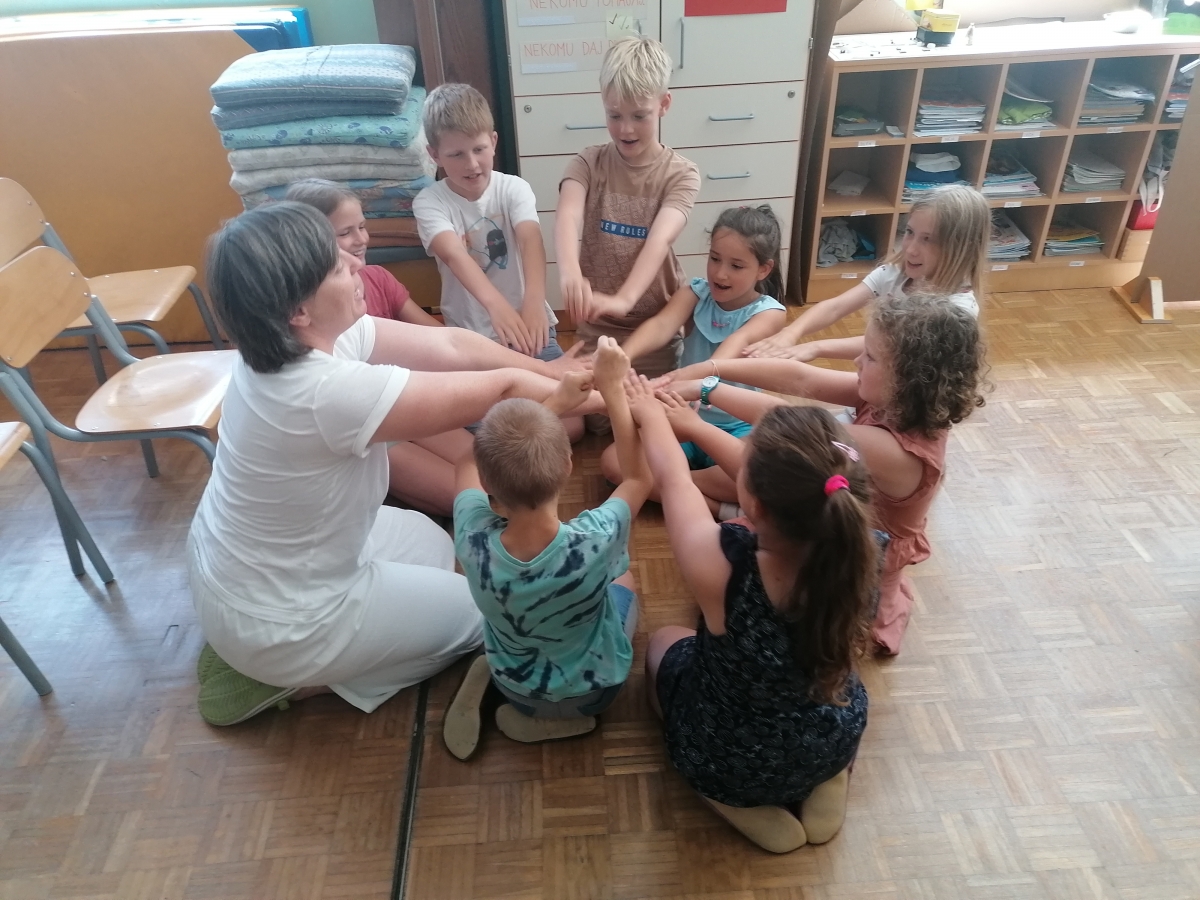 e-konec-minulega-olskega-leta-je-bilo-v-o-zavratec-zelo-ivahno